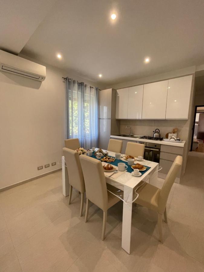 Apartamento Baia Di Atlantide Taormina Exterior foto